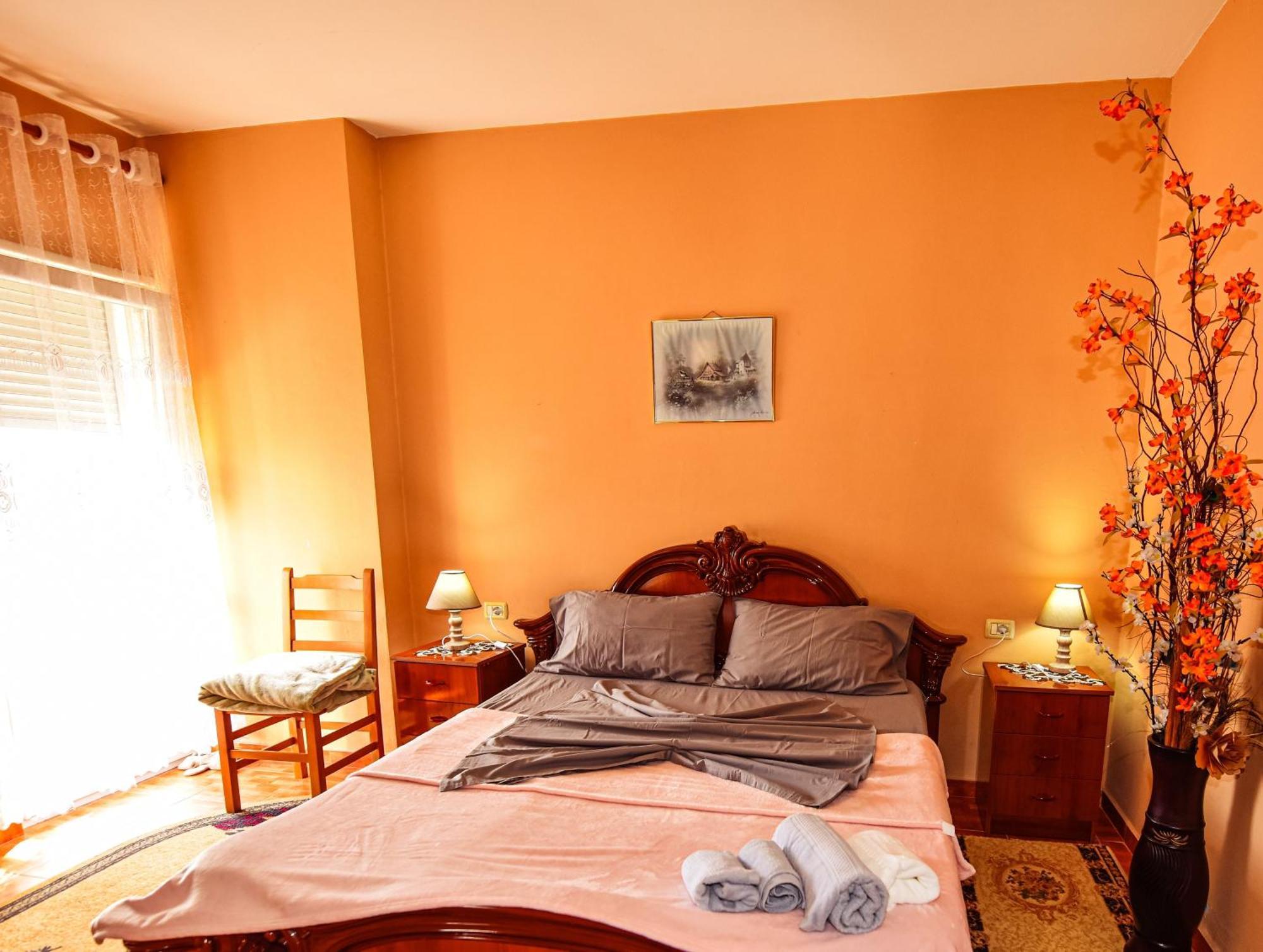 Ferienwohnung Apartamento Del Capitan Shkodra Exterior foto
